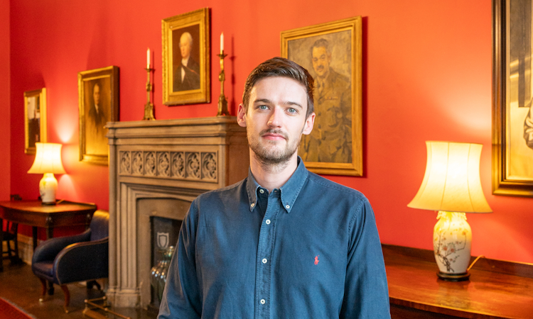Tom Revell (2019)